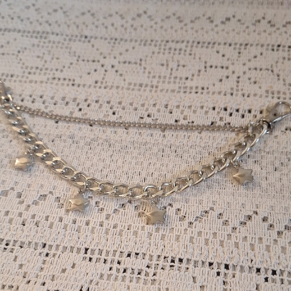 Silver Star Charm Chain Bracelet - Picture 2 of 7